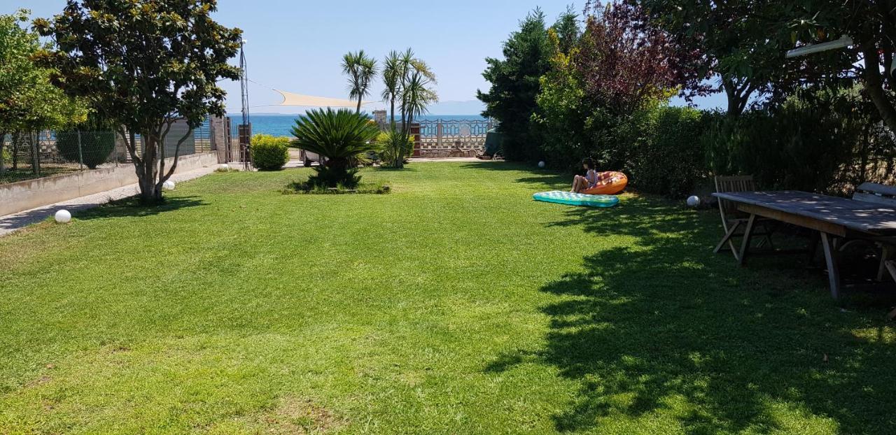 Country House By The Sea !!! Villa Karavómilos Buitenkant foto