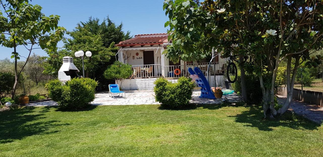 Country House By The Sea !!! Villa Karavómilos Buitenkant foto