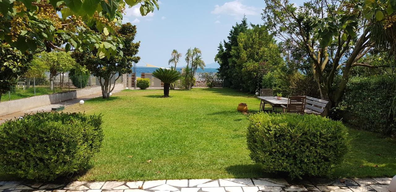 Country House By The Sea !!! Villa Karavómilos Buitenkant foto
